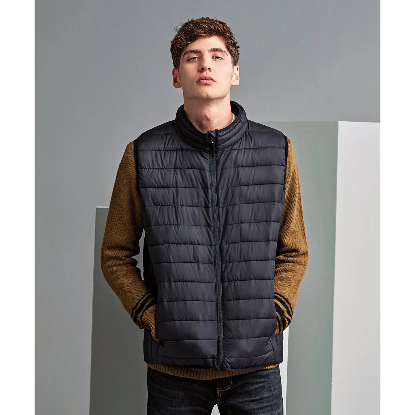 2786 Mens Traverse Padded Gilet