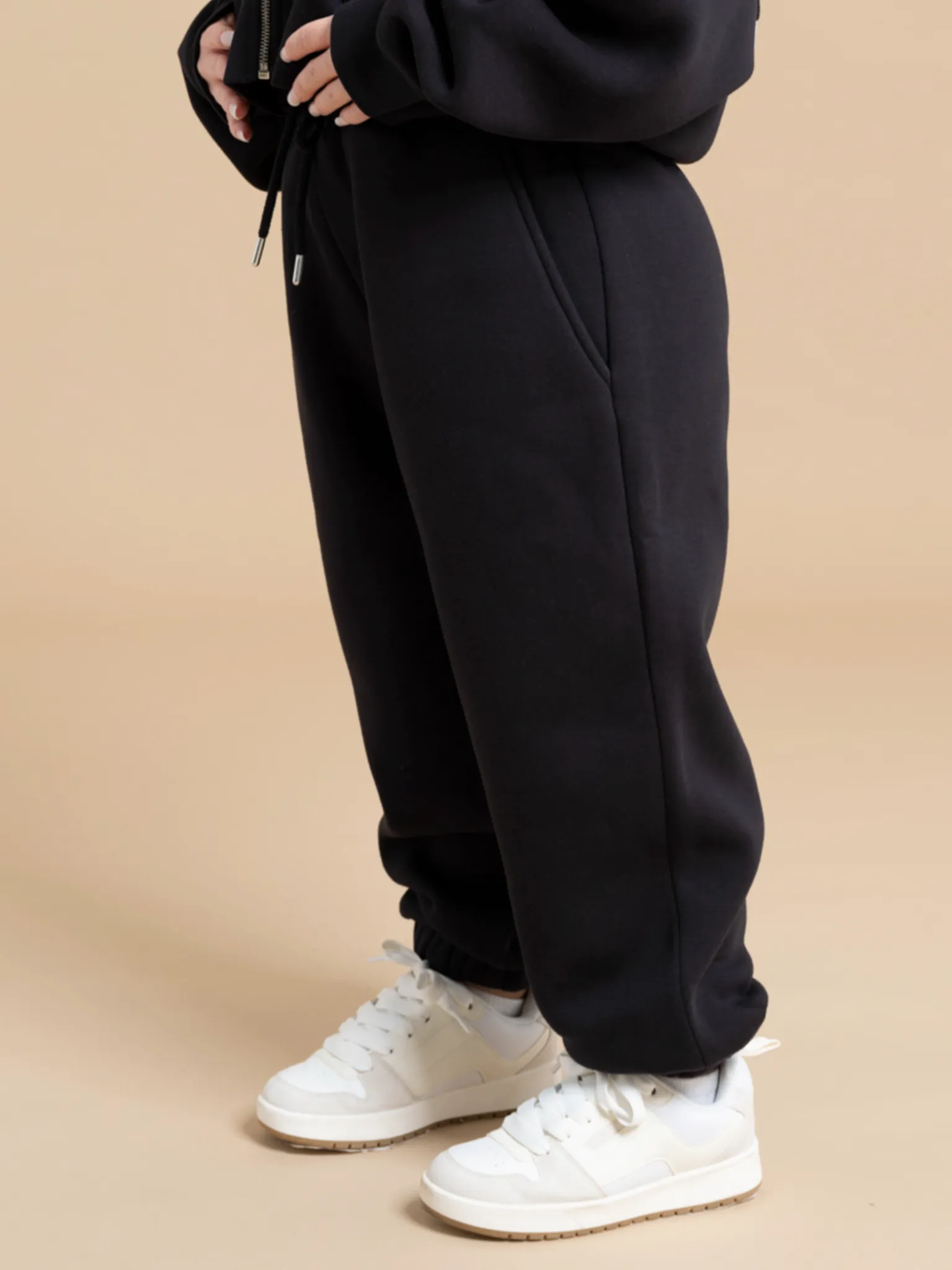 ADA sweatpants black