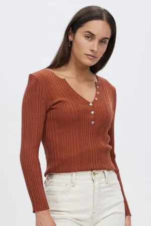 Hannah Rib Knit in rust