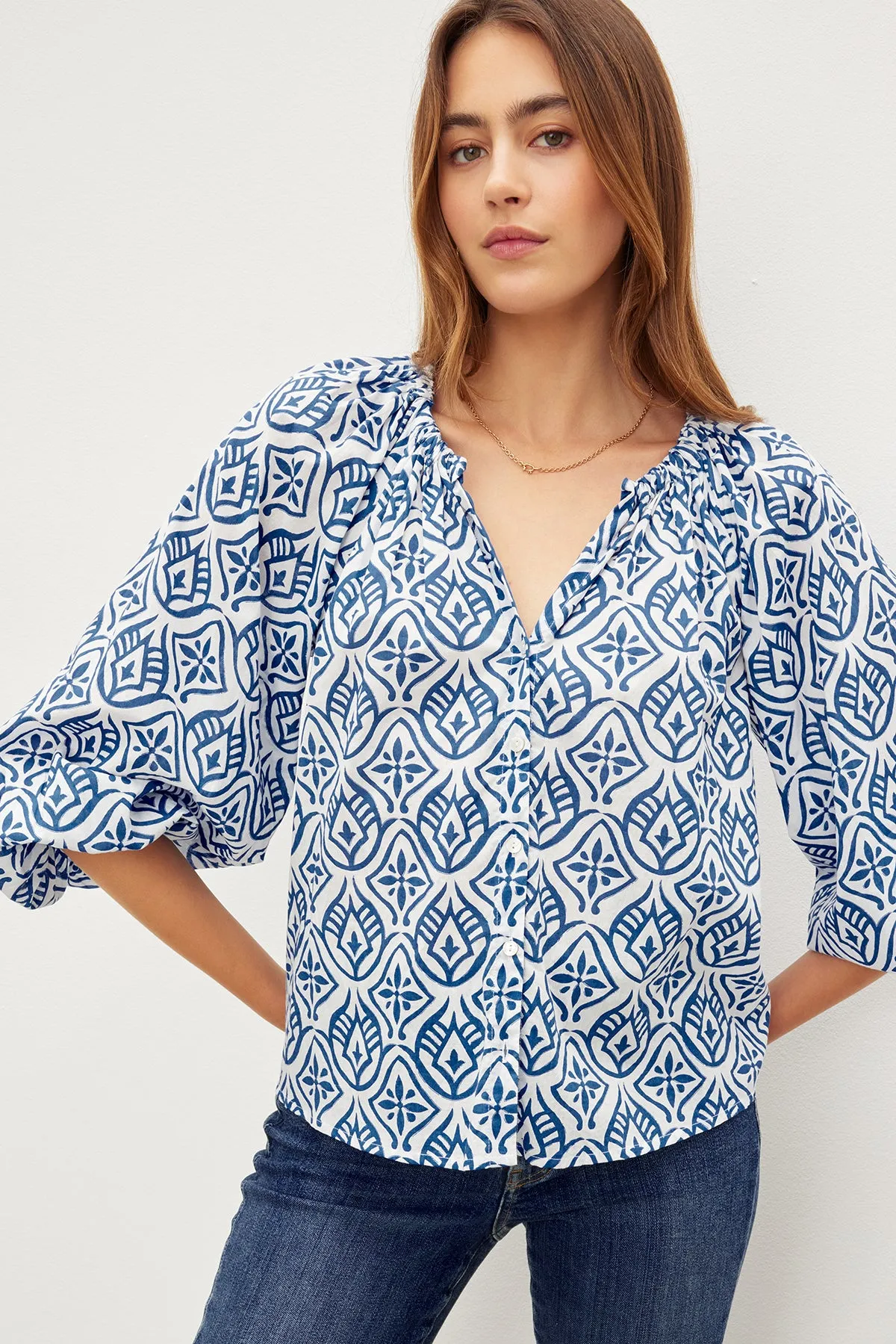 MARIAN PRINTED BUTTON FRONT TOP